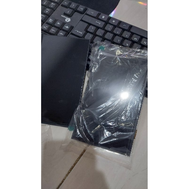 Lcd tablet evercoss U70A