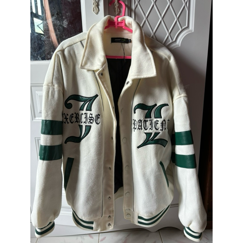 varsity Exercise onpoint streetwear