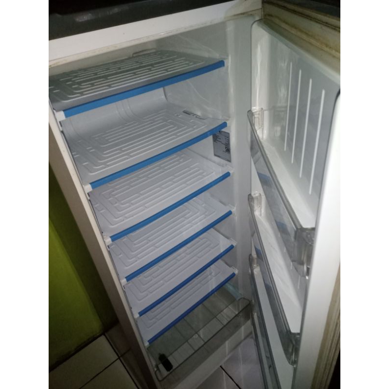 Frizer LG 6 Rak. GN-V204RL Posisi Di Panumbangan Ciamis