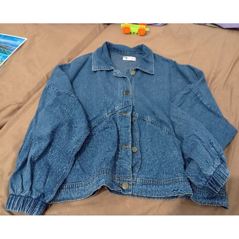 Jaket jeans outer oversize crop second jeans jacket blue denim preloved
