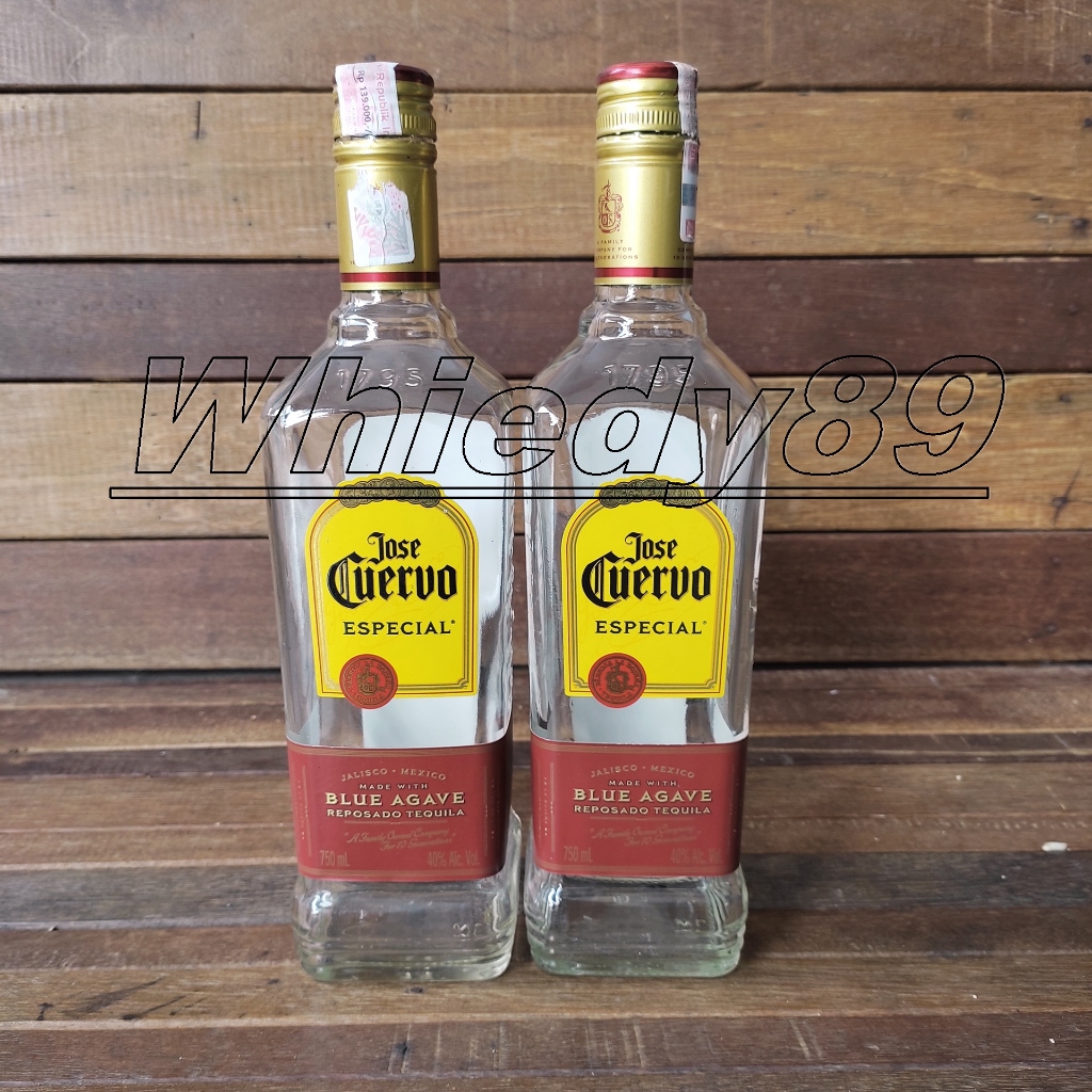 Botol bekas miras Jose Quervo  Buat koleksi