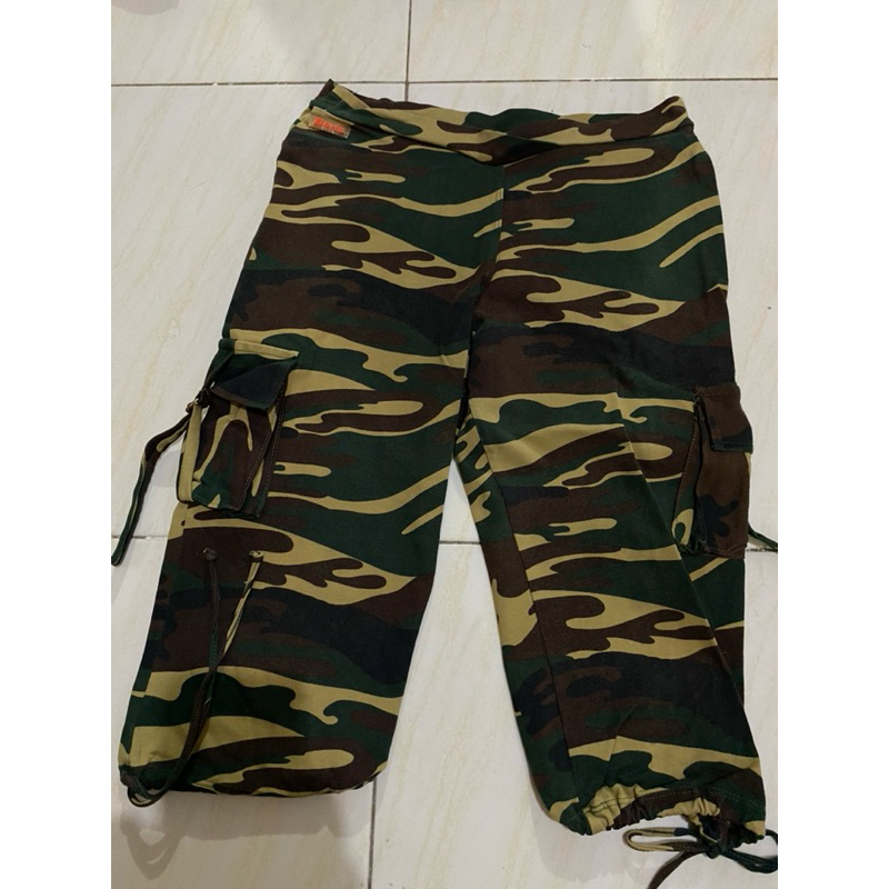 Preloved celana olahraga