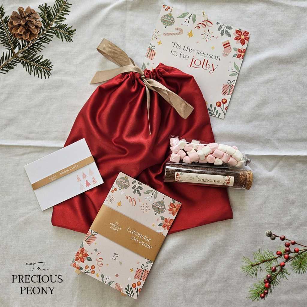 

CHRISTMAS HAMPERS - MERRY