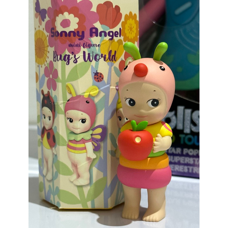 Sonny Angel Bug's World Caterpillar