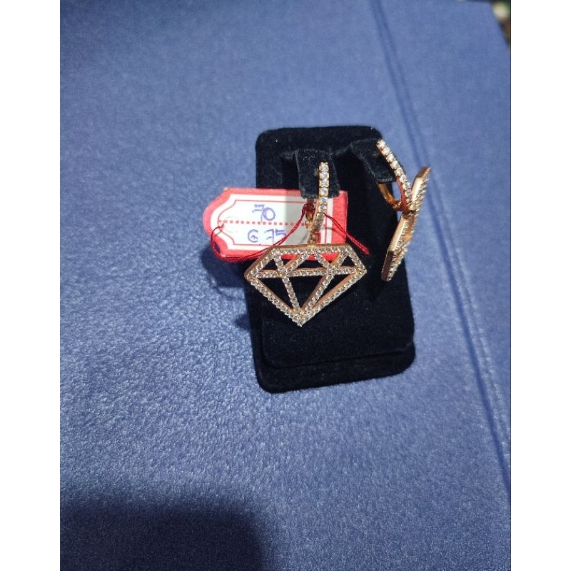 Anting emas 70 berlian
