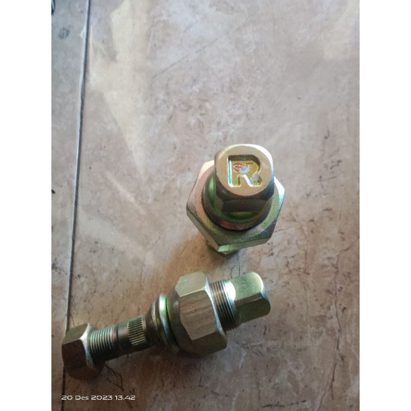 baut roda canter 125 ori ktb