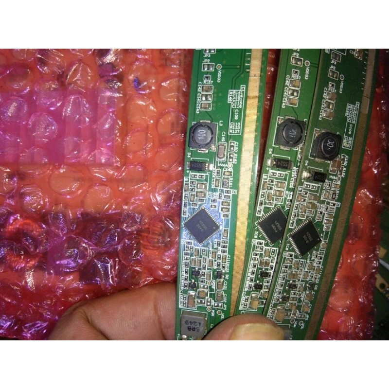 IC TCON 5562A IC TICON 5562A IC TIKON 5562A ORIGINAL