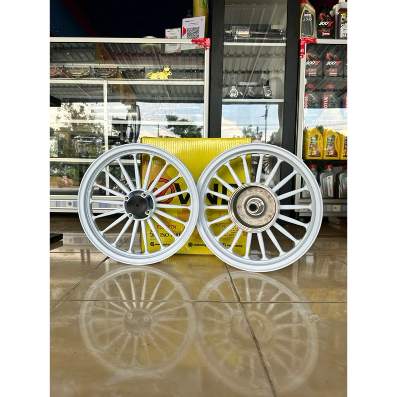 VELG VND BLUERIM PALANG 18 VELG VND PALANG 18 UK 185 X 215 RING 14 VARIO 110 125 150 BEAT SCOOPY GEN