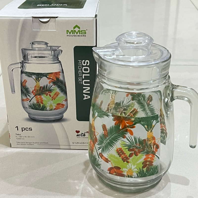 Satu Set Pitcher Jug Kaca Motif Daun Soluna 1,2Liter