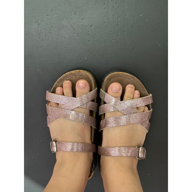 PRELOVED SENDAL MYFEET