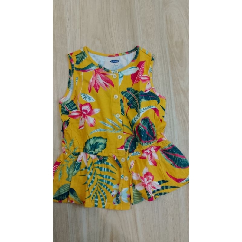 kaos anak perempuan On bunga kuning