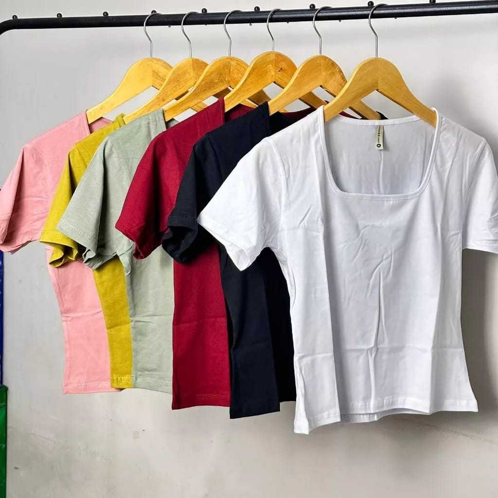 Korean Casual Sexy Crop Top Kaos Crop Tee Baju Atasan Wanita