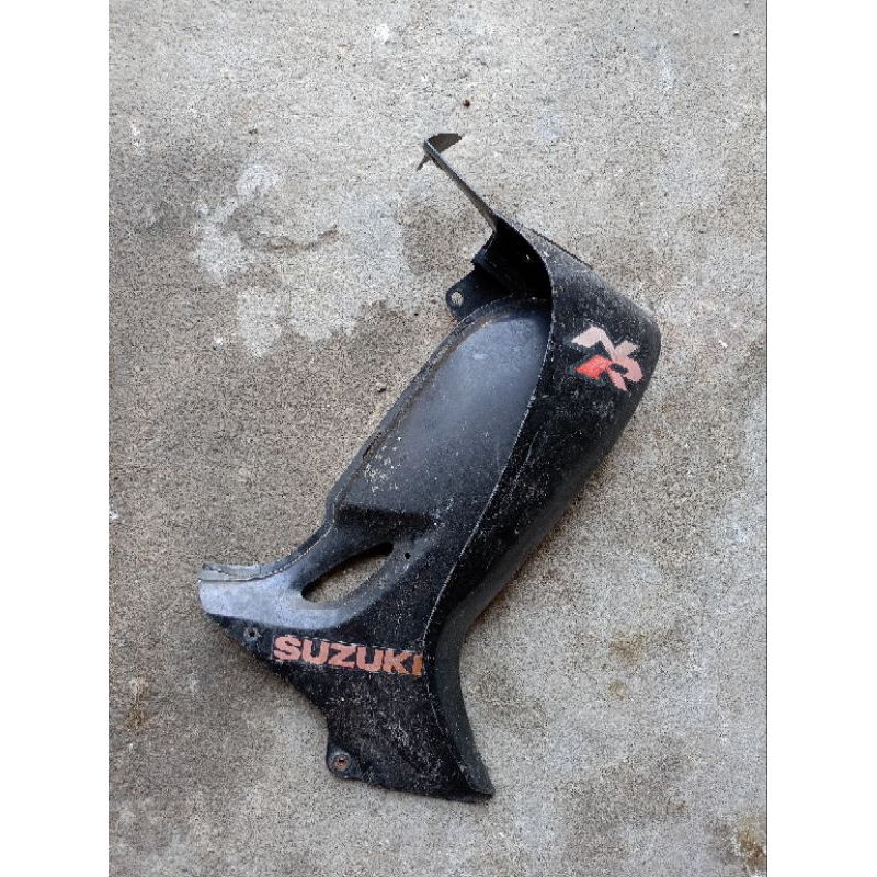 Sayap Suzuki New Smash 110 KANAN ORI Copotan (BEKAS)
