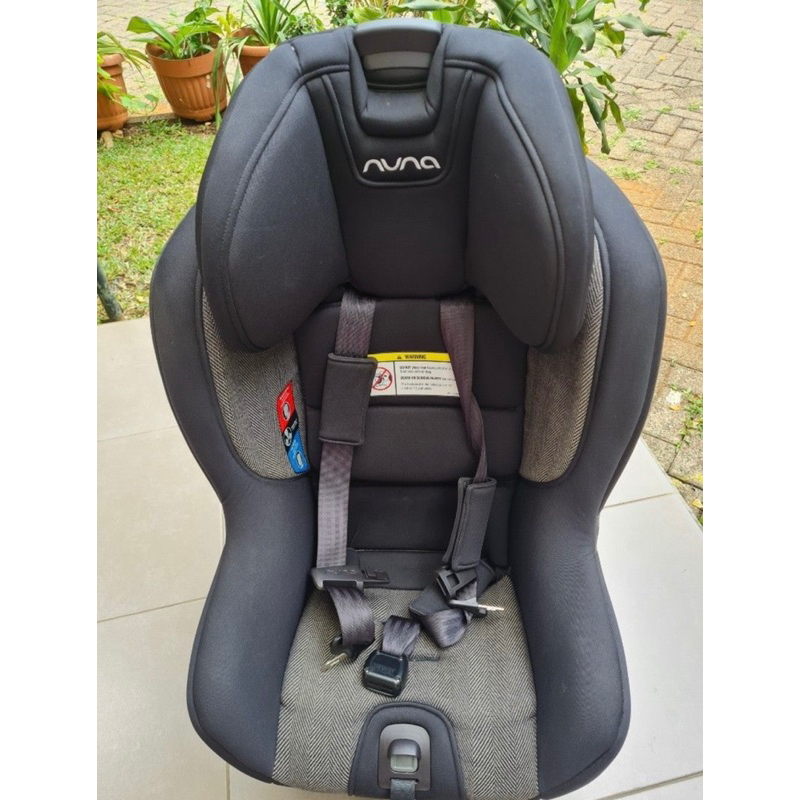 carseat nuna rava