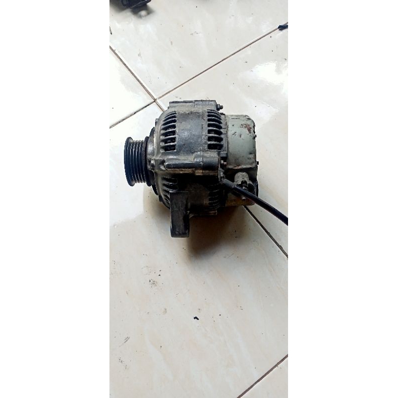 dinamo amper alternator Toyota corona exalon st171
