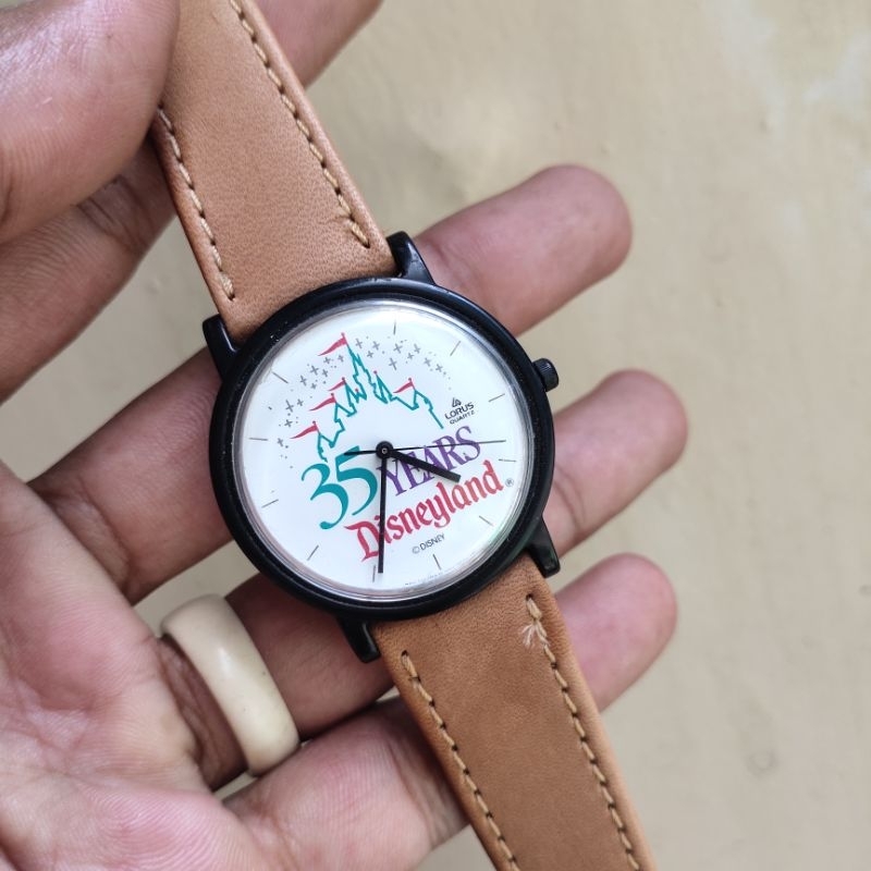 DISNEY Lorus 35Years