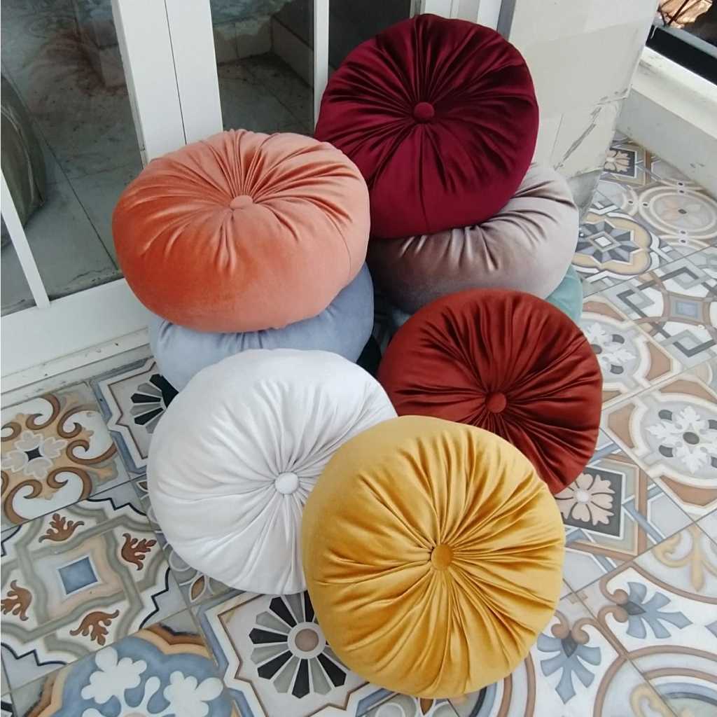 Bantal sofa round pillow bulat kancing BUNGKUS Bantal Bulat Labu Velvet Bludru Round Pillow Bantal S