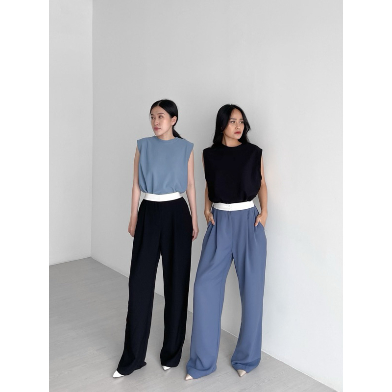 CLOUDS Iris - Knit Top - Basic Tanktop - Top Blouse - Korean Knit Blouse