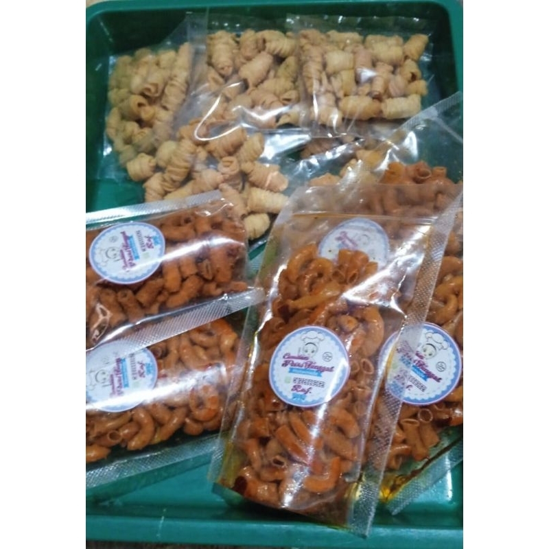 

Sebring (seblak kering)