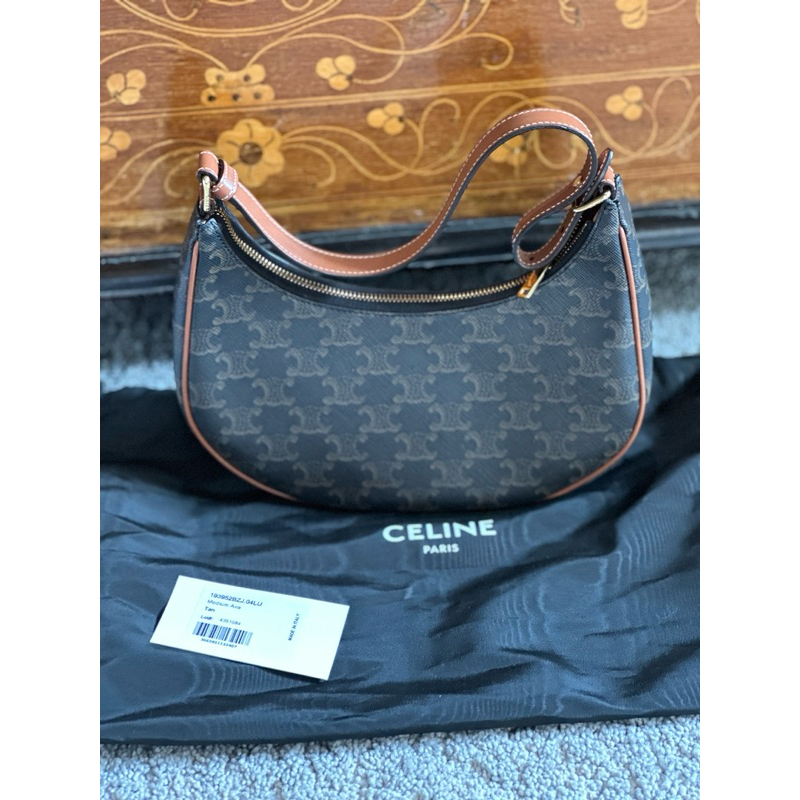 Preloved Celine Ava Bag (like new) 2023
