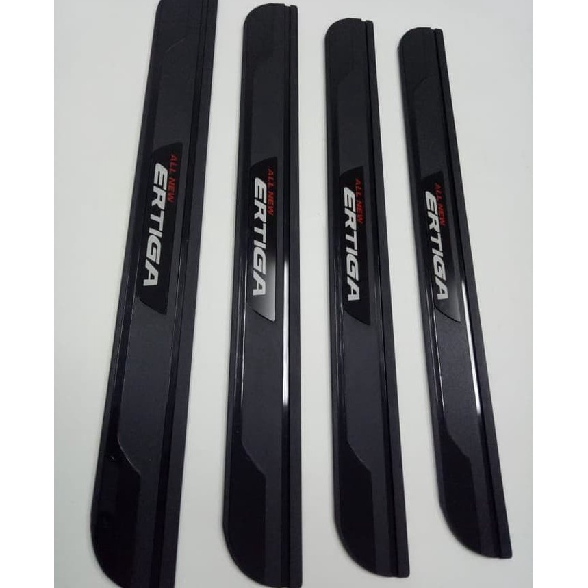 GPa Sillplate Samping SUZUKI ERTIGA  Pelindung Bawah Pintu Mobil ERTIGA  Ready
