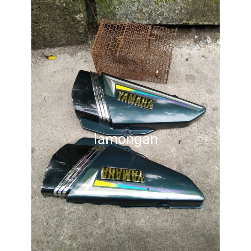 BOX TUTUP AKI RX KING TAHUN 2001 IJO botol  CAT STRIP ORIGINAL