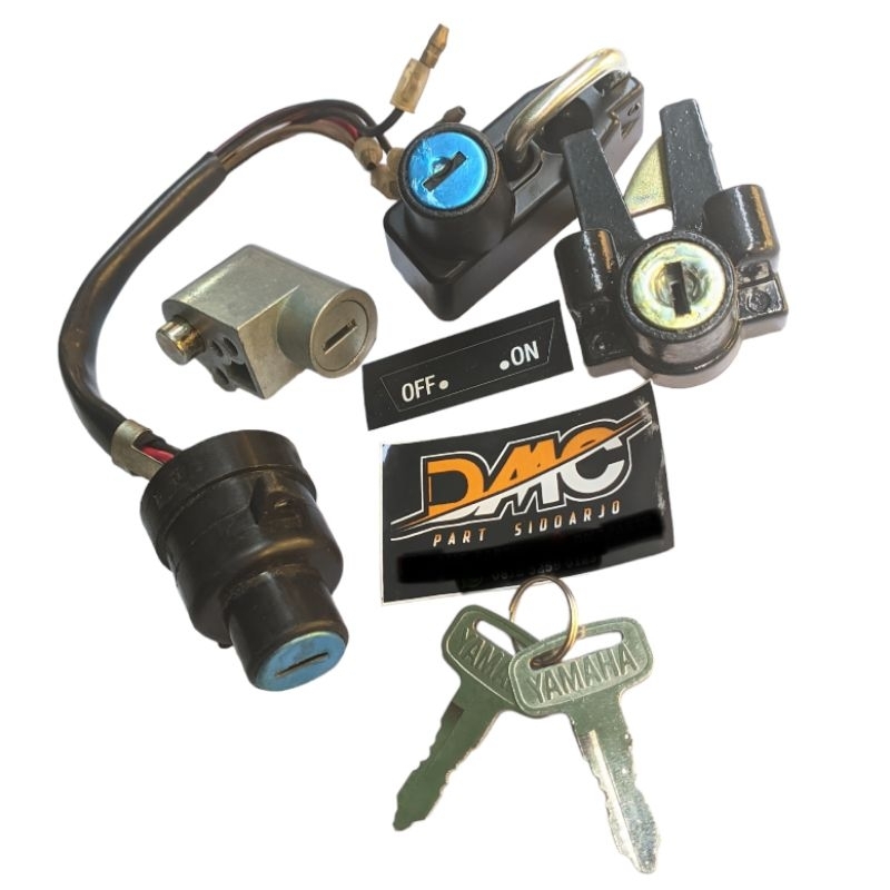 KEYSET ( KUNCI KONTAK + STANG STIR + VARIASI PENGAIT HELM + SADEL JOK )YAMAHA V80 V 80 PLATINA CDI (