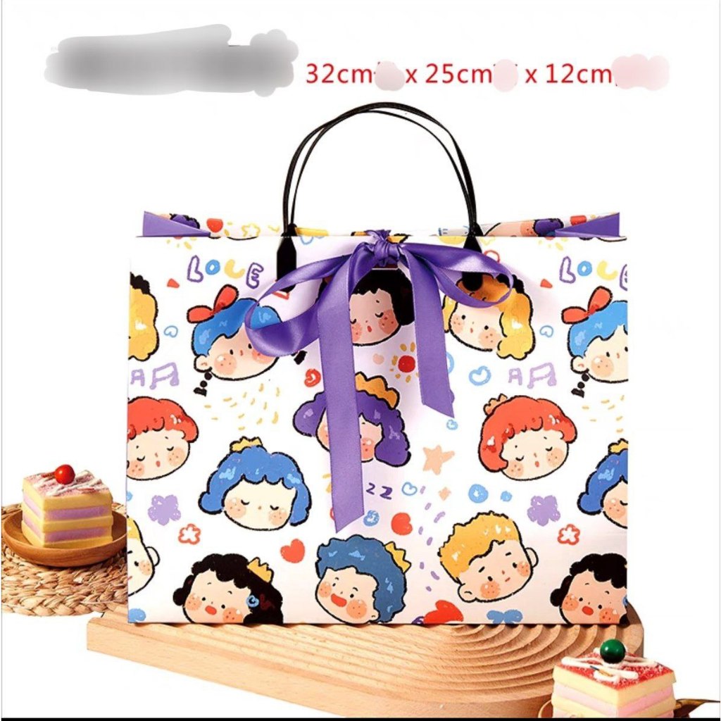 paper bag kado ulang tahun anak perempuan / woman day gift box tas kado hadiah hampers perempuan col