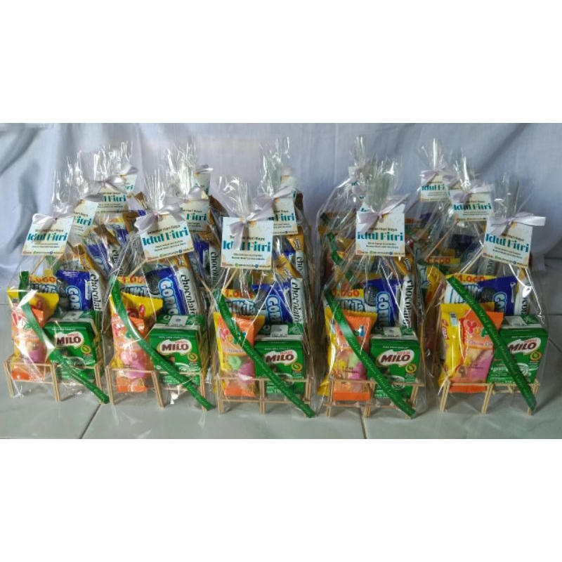 

HAMPERS SNACK KERANJANG