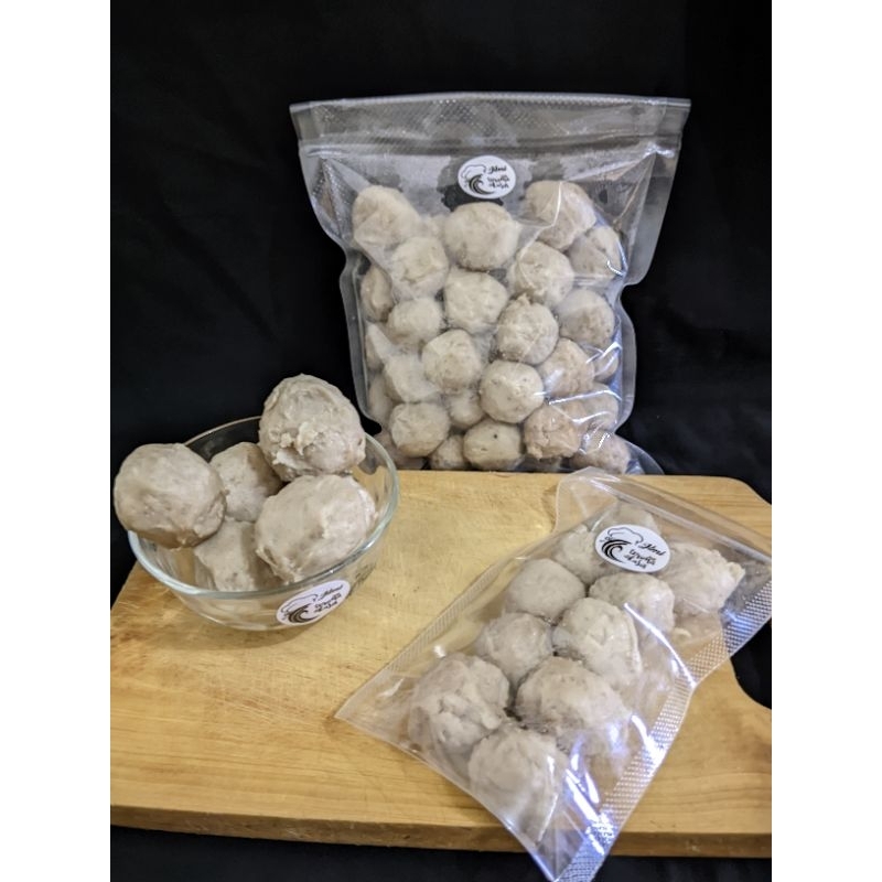 

BASO AYAM FROZEN isi 10 HOMEMADE