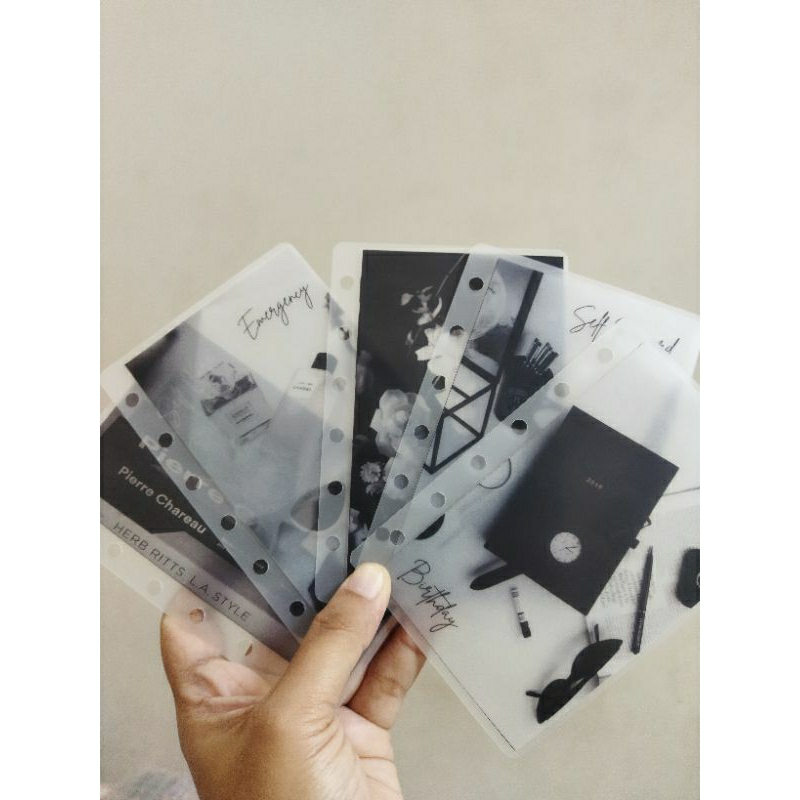 

Cash Envelope Black & White Series