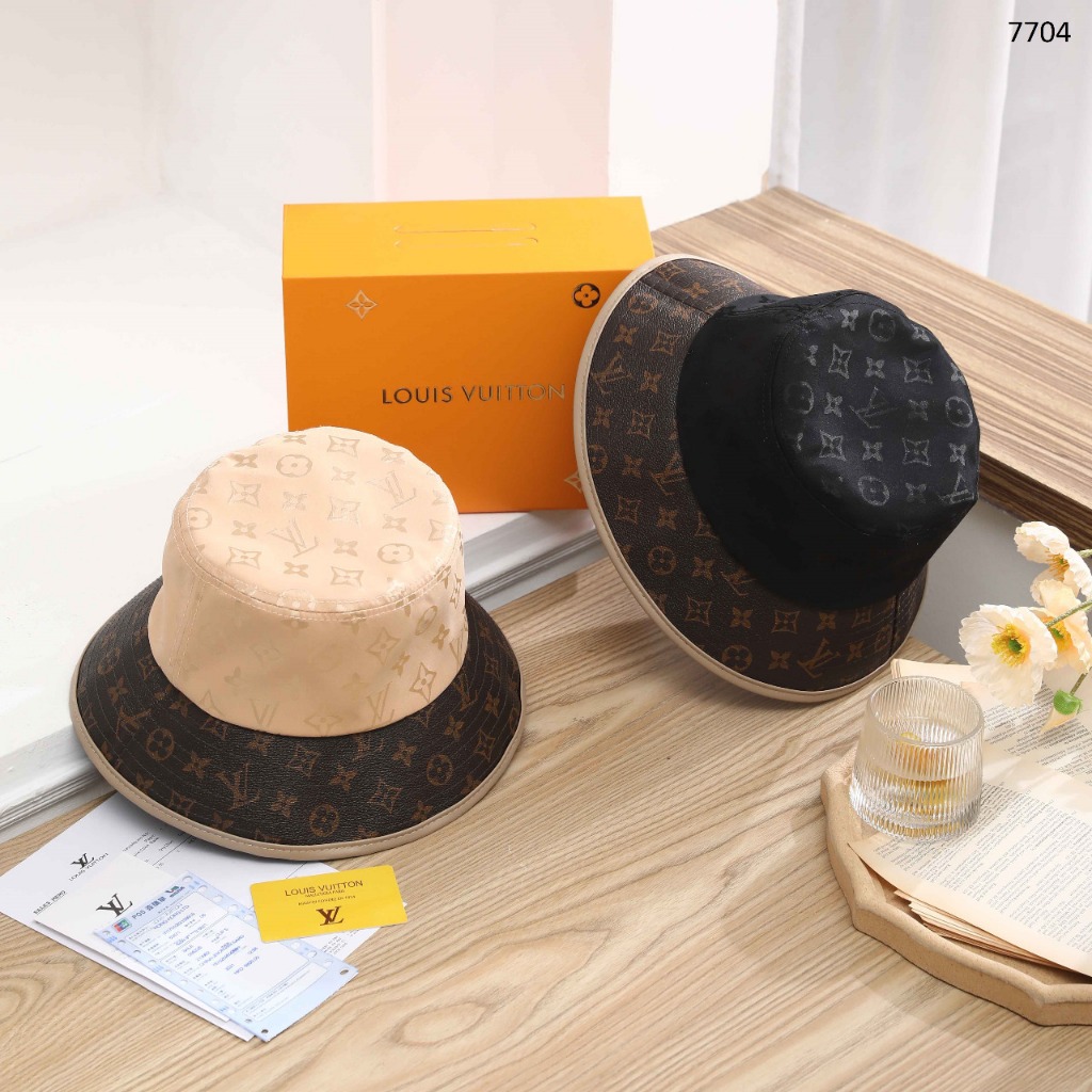 Topi LV Louis Vuitton 7704  UIO 11  topi batam impor murah cantik grosir sale promo original