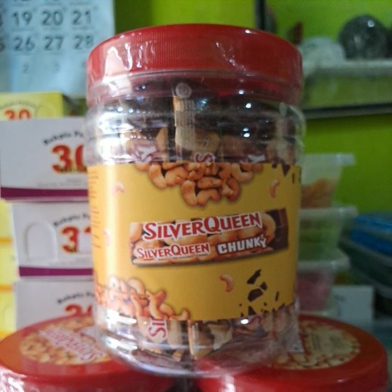 

SILVERQUEEN CHUNKY BAR 33 GR SATUAN/ECER