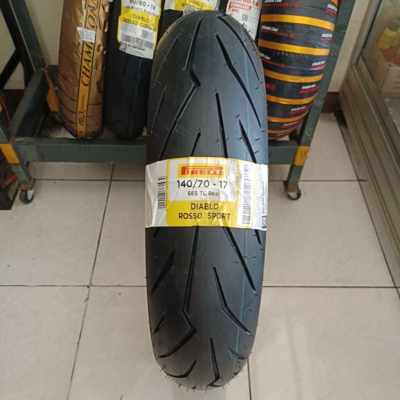 Pirelli Diablo Rosso Sport 140/70 ring 17 Tubeless