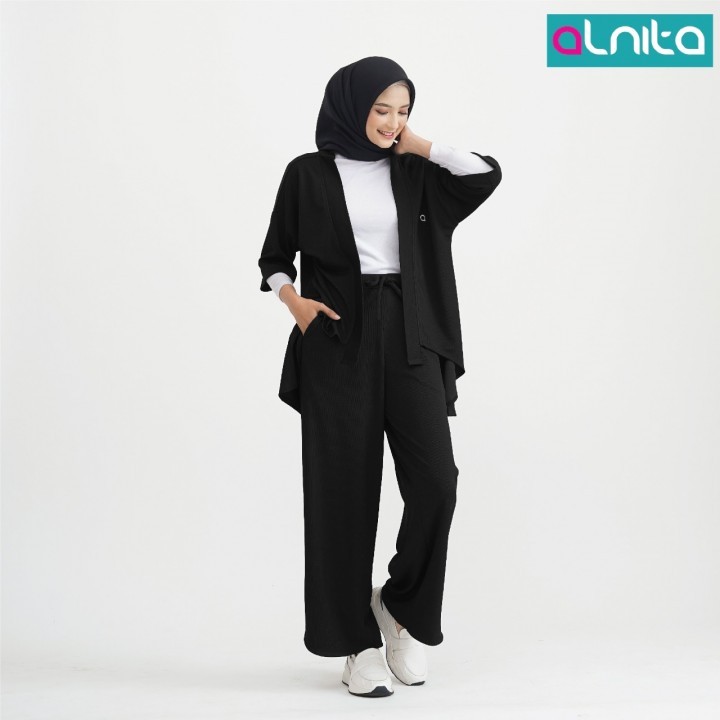 NEW ARRIVAL ALNITA ISVARA OUTER