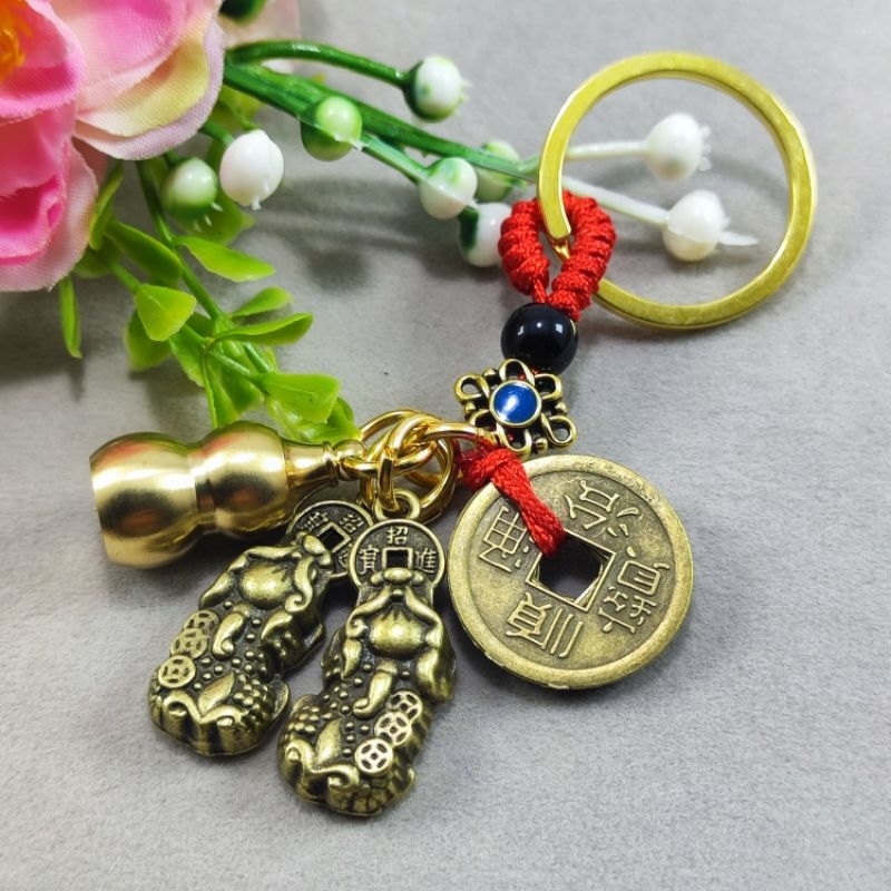 GANTUNGAN KUNCI HOLO PIXIU KOIN