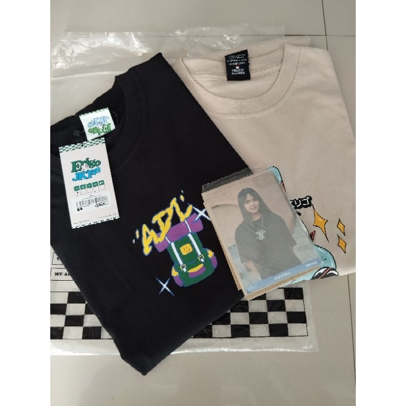 bundel t-shirt erigo x jkt48 adel vol 5 & oniel vol 4 emoji