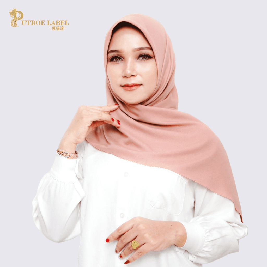 Putroelabel - Hijab Segiempat Voal Pink Nude | Jilbab Voal Segiempat | Hijab Segiempat Voal Polos La