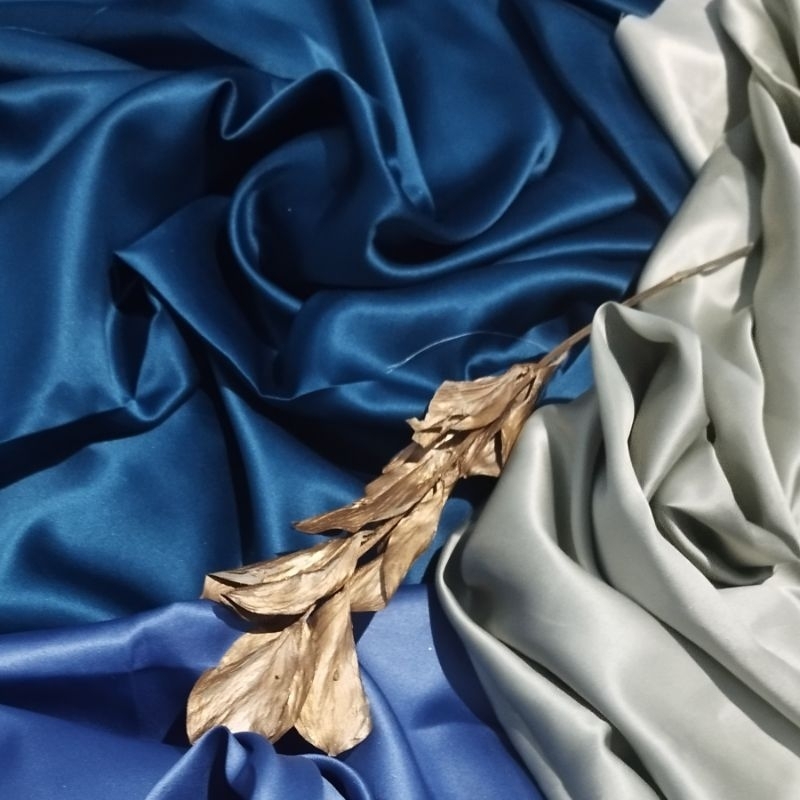 KAIN SATIN VELVET SILK ROBERTO JUNIOR