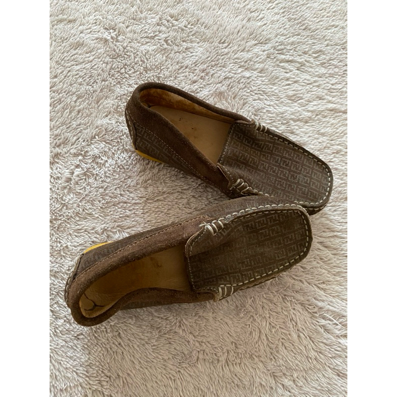 sepatu fendi preloved