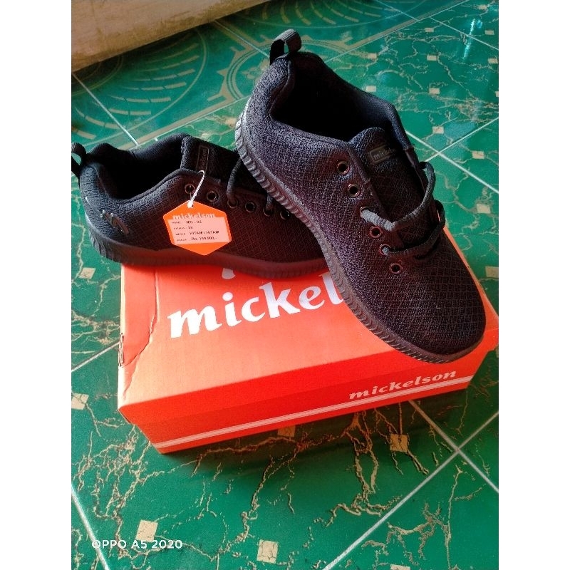 sepatu sekolah dewasa Ardiles