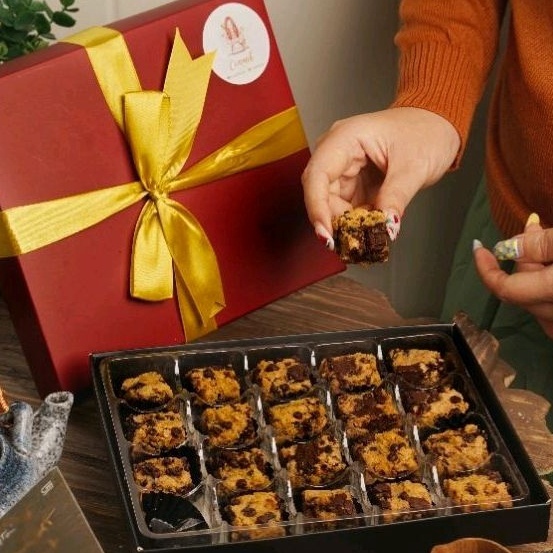 

TERBARU READY Hampers Christmas Natal Gift new year gift Soft chocolate Cookie Bar Gift box free PITA UCAPAN