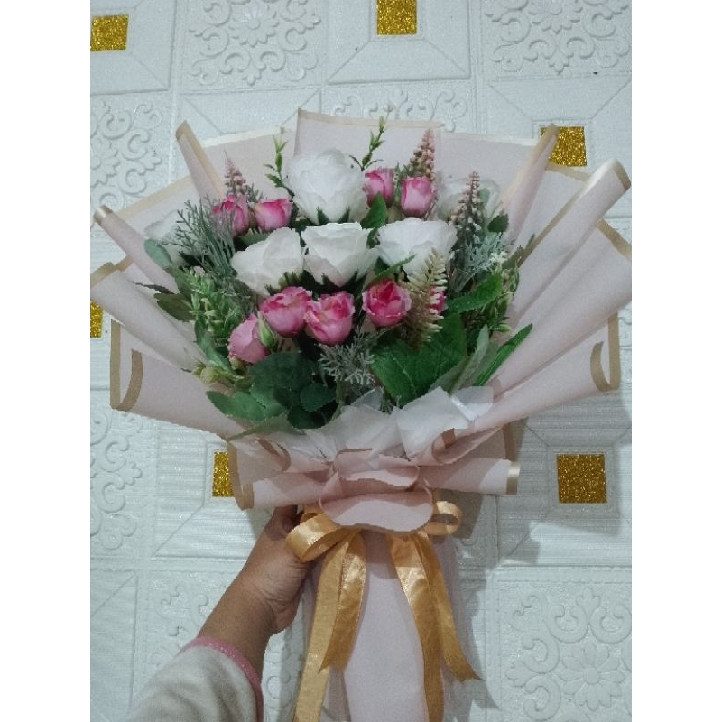 Bouquet bunga handbouquet bunga palsu