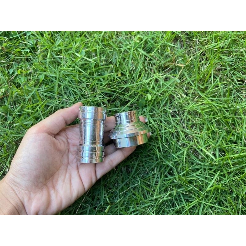 BOSH TROMOL BELAKANG RX KING ARM KAZE BAHAN ALUMUNIUM CNC BOSH TROMOL BELAKANG KANAN KIRI BOS KANAN 