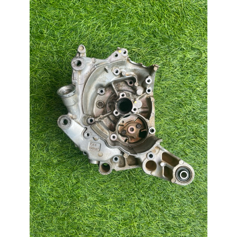 blok tengah crankcase krengkes karter bagian kanan ori honda beat fi tipe esp pnp beat pop vario