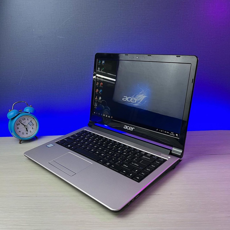 Laptop Acer Z3 Intel Core i3-6006U RAM 4GB HDD 500GB WINDOW10 MULUS