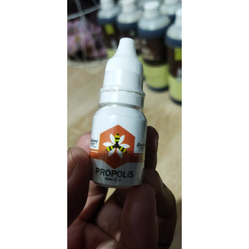

Propolis