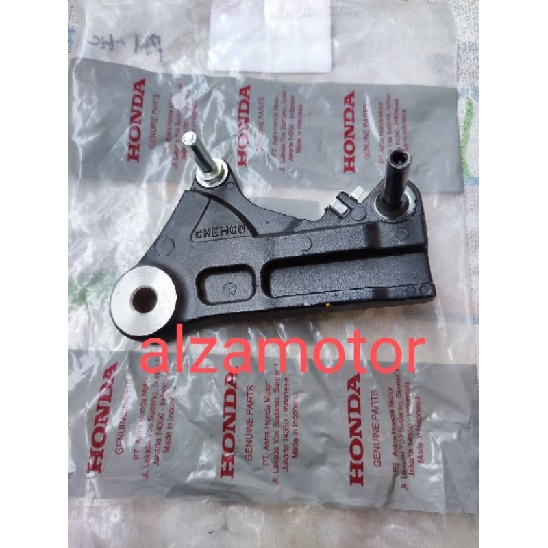 Breket dudukan kaliper belakang sonic 150 new original breket dudukan kaliper rem cakram belakang so