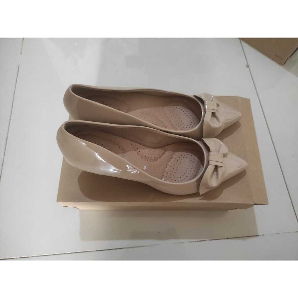 Sepatu Heels Dexflex comfort by Payless Size 10 (41.5)
