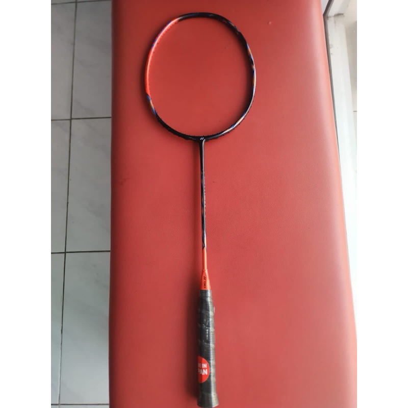 Raket Yonex Astrox 77 pro